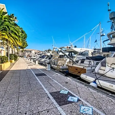 L'instant Nadir 5p 2 Pas Port Garage Wifi Apartment Frejus